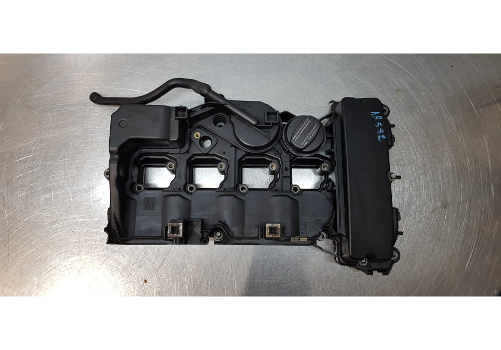 Recambio de tapa balancines para mercedes clase c (w203) berlina 180 compressor (203.046) referencia OEM IAM A2710100530  