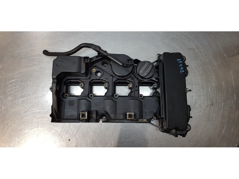 Recambio de tapa balancines para mercedes clase c (w203) berlina 180 compressor (203.046) referencia OEM IAM A2710100530   Recambio de tapa balancines para mercedes clase c (w203) berlina 180 compressor (203.046) referencia OEM IAM A2710100530