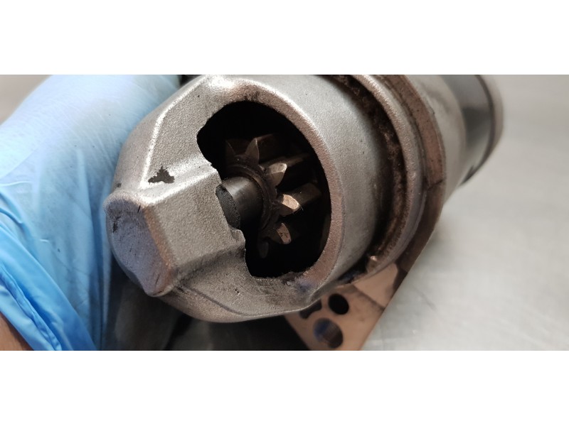 Recambio de motor arranque para suzuki sx4 glx referencia OEM IAM 3110061MA  