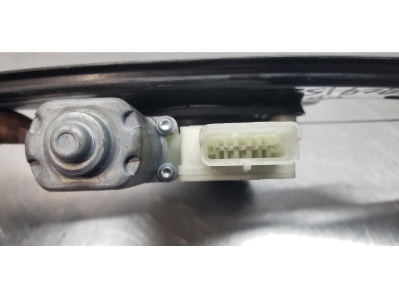 Recambio de elevalunas trasero derecho para citroen c4 grand picasso live referencia OEM IAM 9826076480  