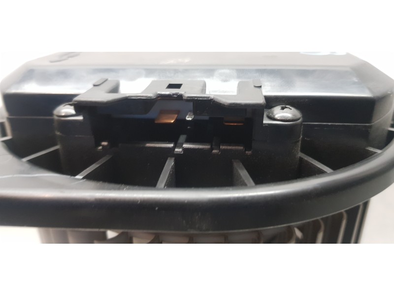 Recambio de motor calefaccion para infiniti fx fx45 referencia OEM IAM 27225AM611  