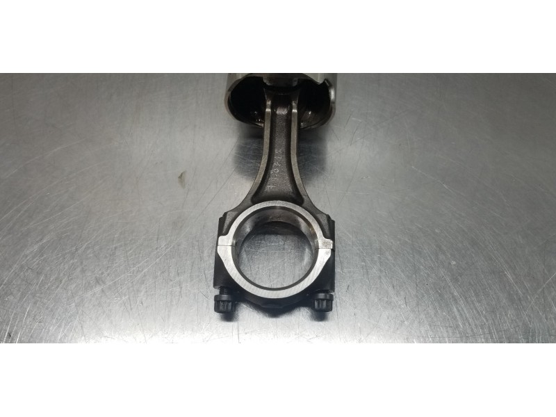 Recambio de biela para renault mascott fg 160. 35/55/65 cabina individual referencia OEM IAM A21002W20A   Recambio de biela para renault mascott fg 160. 35/55/65 cabina individual referencia OEM IAM A21002W20A