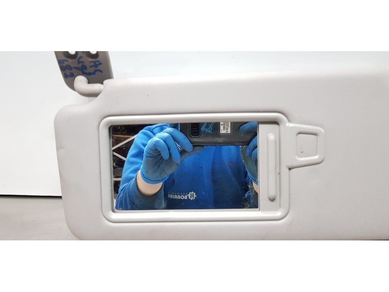 Recambio de parasol izquierdo para hyundai tucson style 4wd referencia OEM IAM 85201D3500TTX  