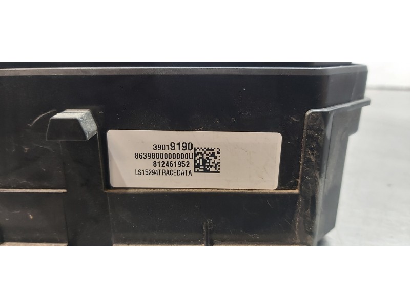 Recambio de caja reles / fusibles para opel astra k lim. 5türig business referencia OEM IAM 15514069  