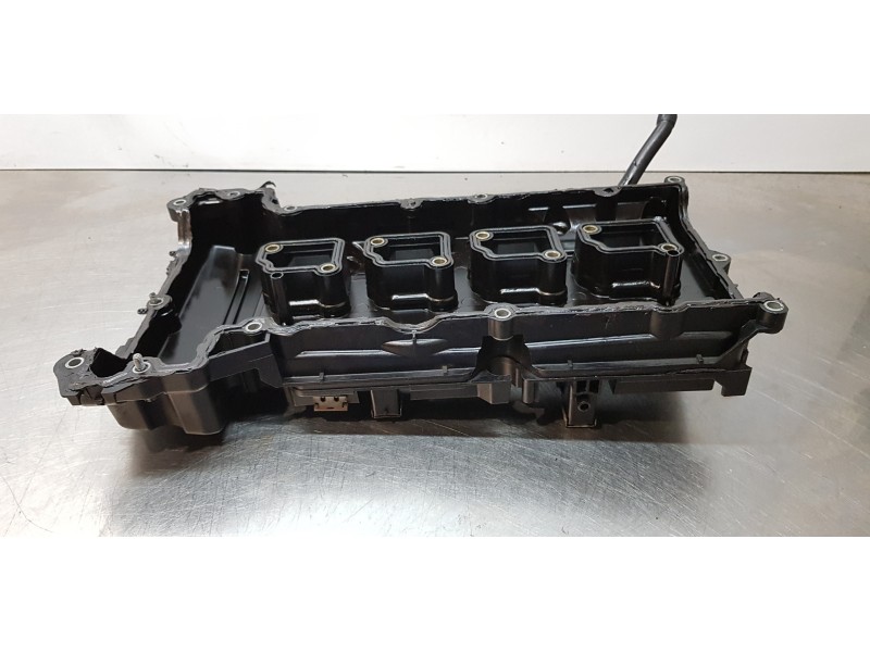 Recambio de tapa balancines para mercedes clase c (w203) berlina 180 compressor (203.046) referencia OEM IAM A2710100530   Recambio de tapa balancines para mercedes clase c (w203) berlina 180 compressor (203.046) referencia OEM IAM A2710100530