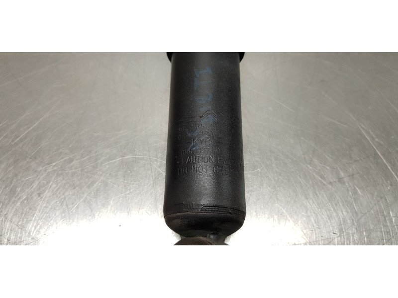 Recambio de amortiguador trasero izquierdo para peugeot expert furgón pro standard referencia OEM IAM 9816510180   Recambio de amortiguador trasero izquierdo para peugeot expert furgón pro standard referencia OEM IAM 9816510180