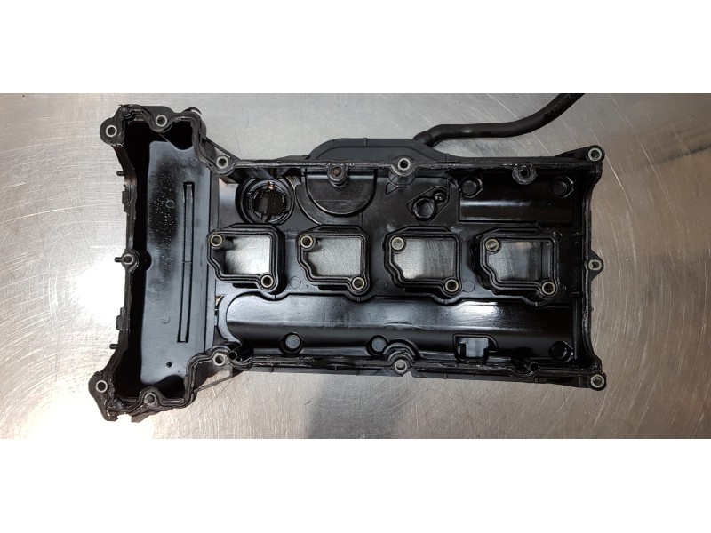 Recambio de tapa balancines para mercedes clase c (w203) berlina 180 compressor (203.046) referencia OEM IAM A2710100530   Recambio de tapa balancines para mercedes clase c (w203) berlina 180 compressor (203.046) referencia OEM IAM A2710100530