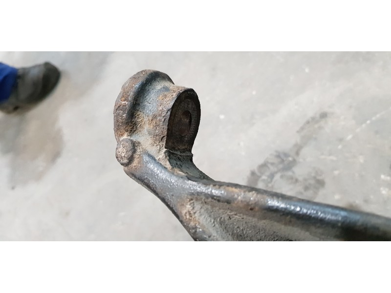 Recambio de mangueta delantera izquierda para land rover discovery v6 td hse referencia OEM IAM RUB000234   Recambio de mangueta delantera izquierda para land rover discovery v6 td hse referencia OEM IAM RUB000234