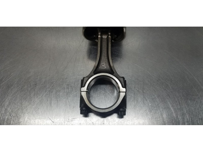 Recambio de biela para renault mascott fg 160. 35/55/65 cabina individual referencia OEM IAM A21002W20A  