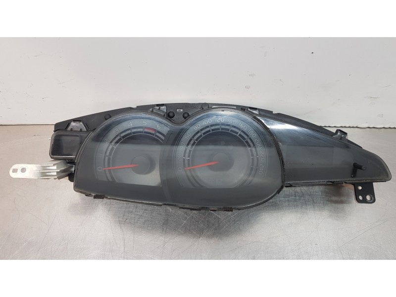 Recambio de cuadro instrumentos para toyota verso advance referencia OEM IAM 838000FA70   Recambio de cuadro instrumentos para toyota verso advance referencia OEM IAM 838000FA70