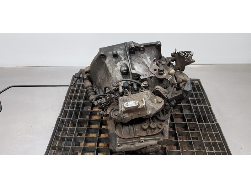 Recambio de caja cambios para citroen c4 grand picasso spacetourer referencia OEM IAM 20MB61  