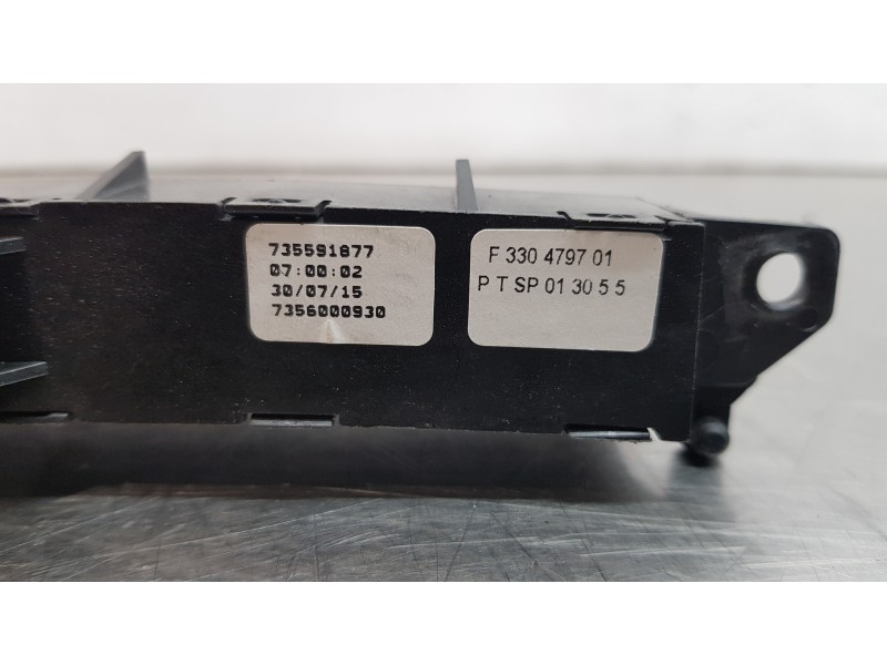 Recambio de warning para fiat 500 l (330) urban referencia OEM IAM 735591877   Recambio de warning para fiat 500 l (330) urban referencia OEM IAM 735591877