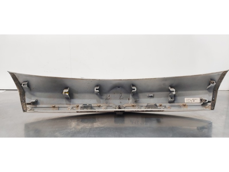 Recambio de molduras traseras para opel mokka edition ecoflex referencia OEM IAM 95387739   Recambio de molduras traseras para opel mokka edition ecoflex referencia OEM IAM 95387739