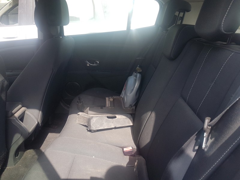 renault megane iii berlina 5 p del año 2011