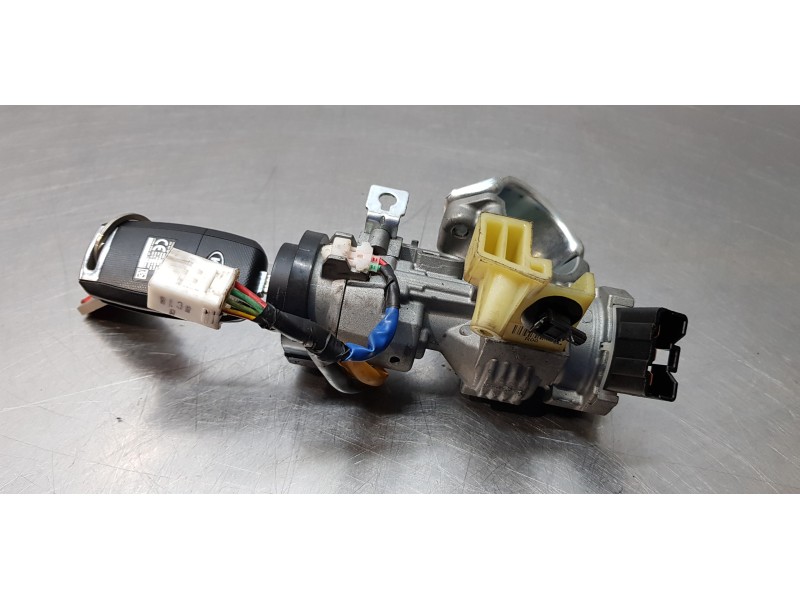 Recambio de antirrobo para kia carens ( ) concept referencia OEM IAM 81910A4000   Recambio de antirrobo para kia carens ( ) concept referencia OEM IAM 81910A4000