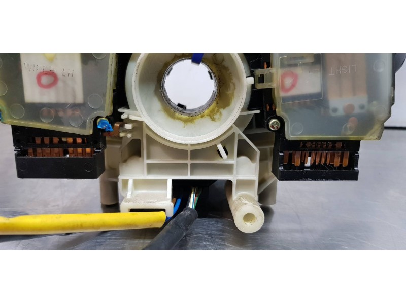 Recambio de anillo airbag para ssangyong actyon 200 xdi 4wd limited referencia OEM IAM 6123AG1000  