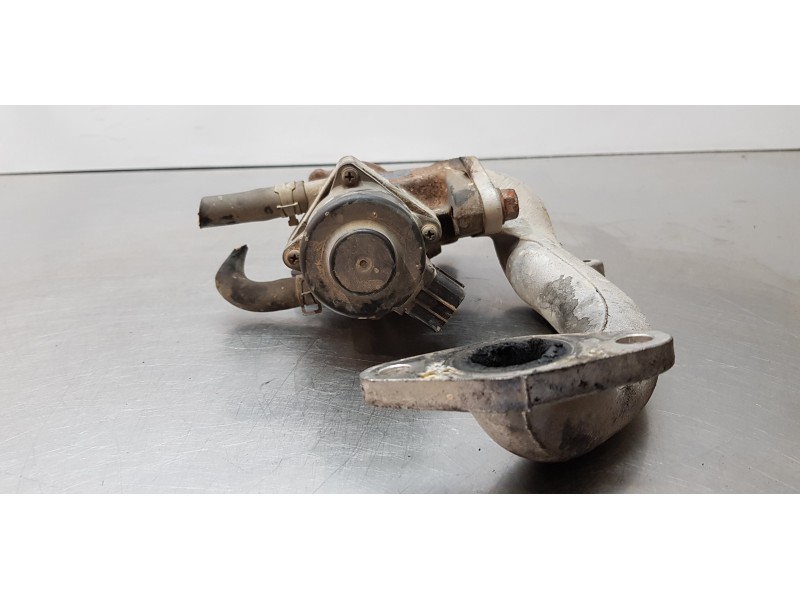 Recambio de valvula egr para nissan patrol gr (y61) comfort referencia OEM IAM 147102W200  