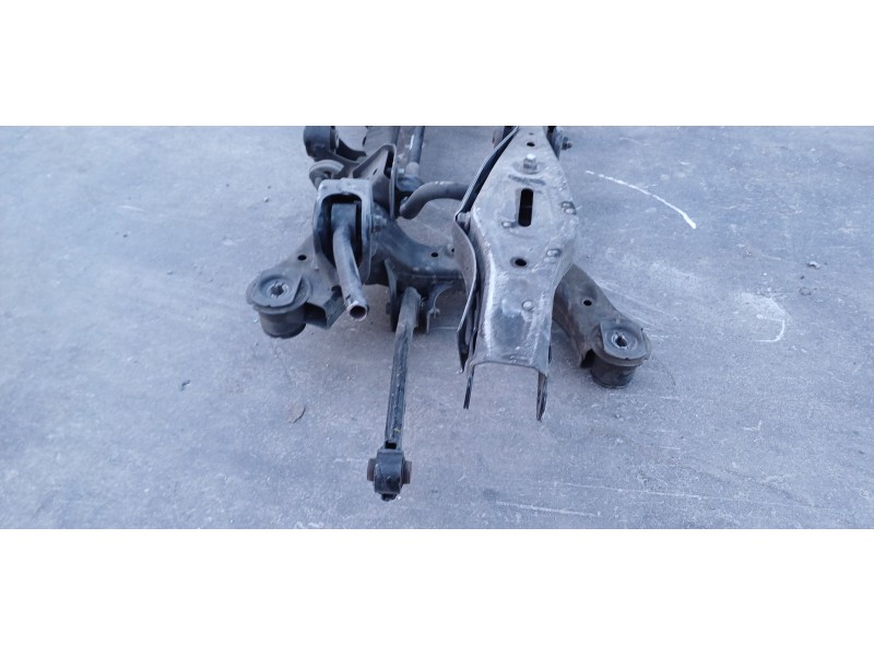 Recambio de puente trasero para hyundai tucson style 4wd referencia OEM IAM 55405D7100  