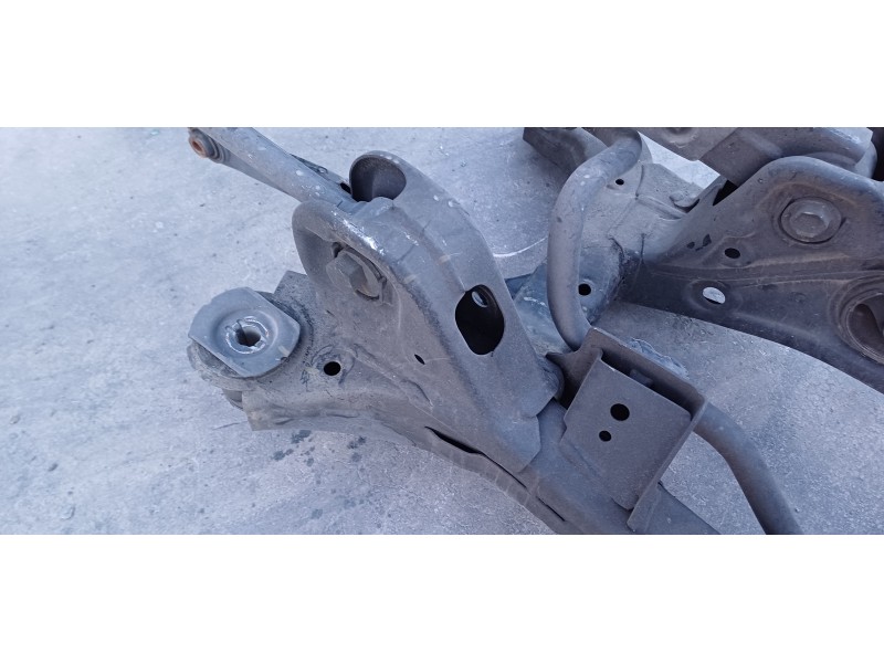 Recambio de puente trasero para hyundai tucson style 4wd referencia OEM IAM 55405D7100  