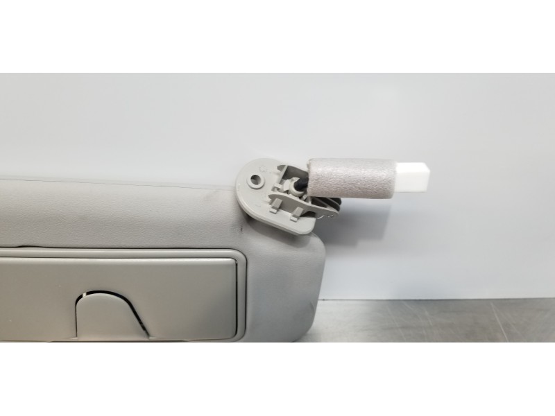 Recambio de parasol derecho para suzuki sx4 glx referencia OEM IAM 8480161M306GS  