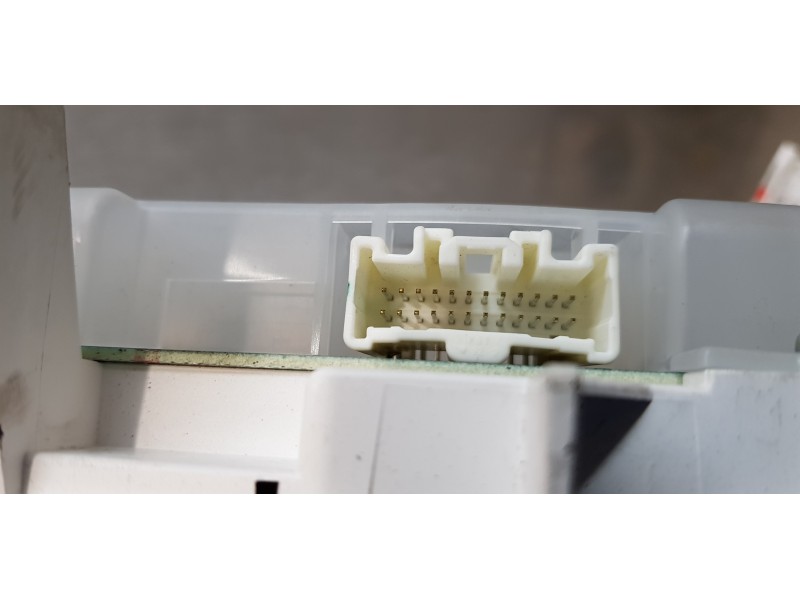 Recambio de cuadro instrumentos para mazda cx-7 (er) style referencia OEM IAM EH4455430  