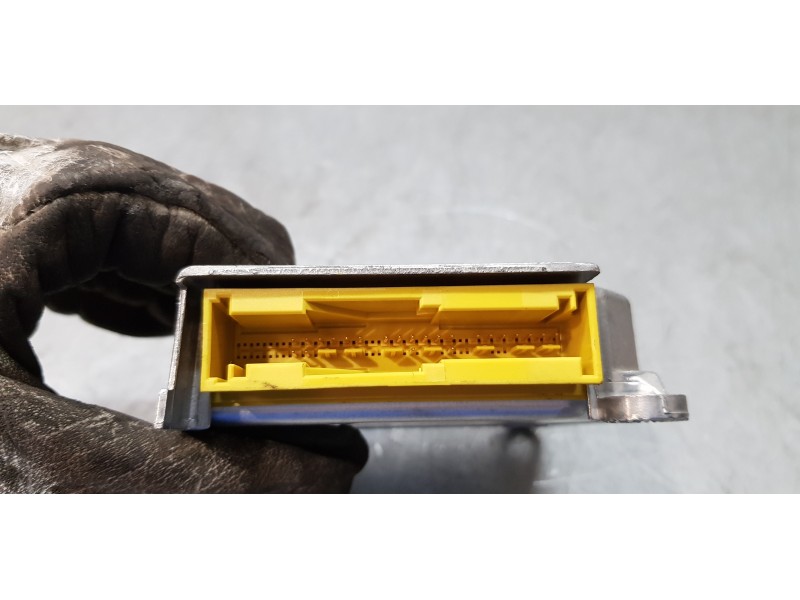 Recambio de centralita airbag para ssangyong rexton 270 xdi limited referencia OEM IAM 8625008140   Recambio de centralita airbag para ssangyong rexton 270 xdi limited referencia OEM IAM 8625008140