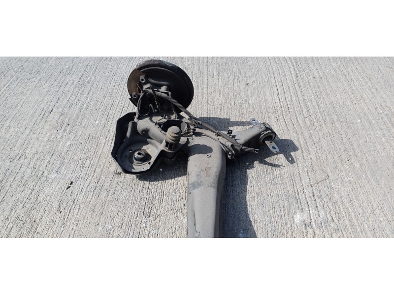 Recambio de puente trasero para citroen c4 grand picasso live referencia OEM IAM 9833974880   Recambio de puente trasero para citroen c4 grand picasso live referencia OEM IAM 9833974880