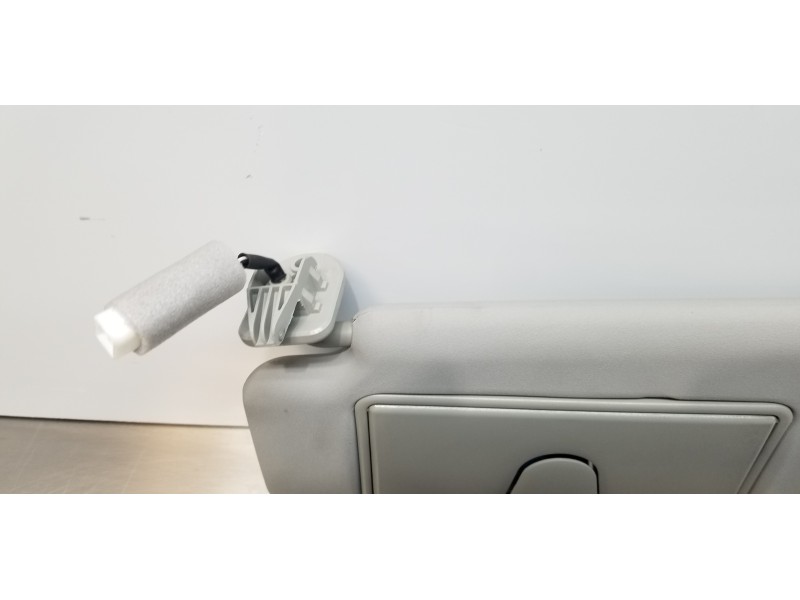 Recambio de parasol izquierdo para suzuki sx4 glx referencia OEM IAM 8480261M306GS  