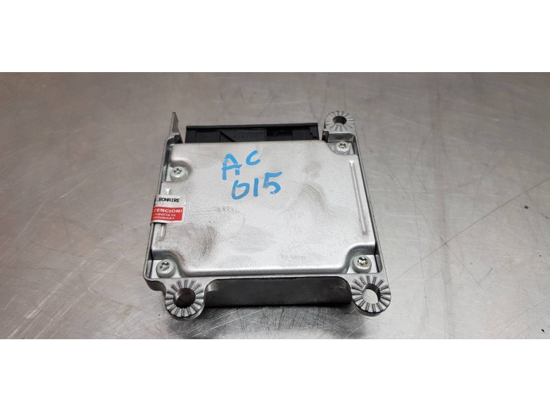 Recambio de centralita airbag para ssangyong actyon 200 xdi 4wd limited referencia OEM IAM 8625131060   Recambio de centralita airbag para ssangyong actyon 200 xdi 4wd limited referencia OEM IAM 8625131060