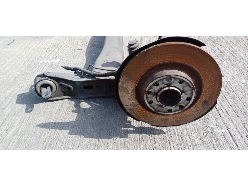 Recambio de puente trasero para citroen c4 grand picasso live referencia OEM IAM 9833974880   Recambio de puente trasero para citroen c4 grand picasso live referencia OEM IAM 9833974880