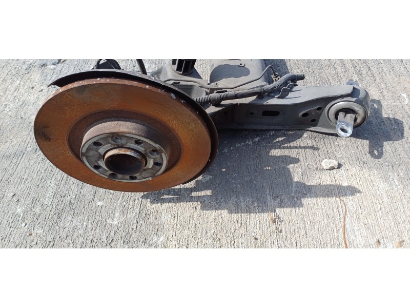 Recambio de puente trasero para citroen c4 grand picasso live referencia OEM IAM 9833974880   Recambio de puente trasero para citroen c4 grand picasso live referencia OEM IAM 9833974880