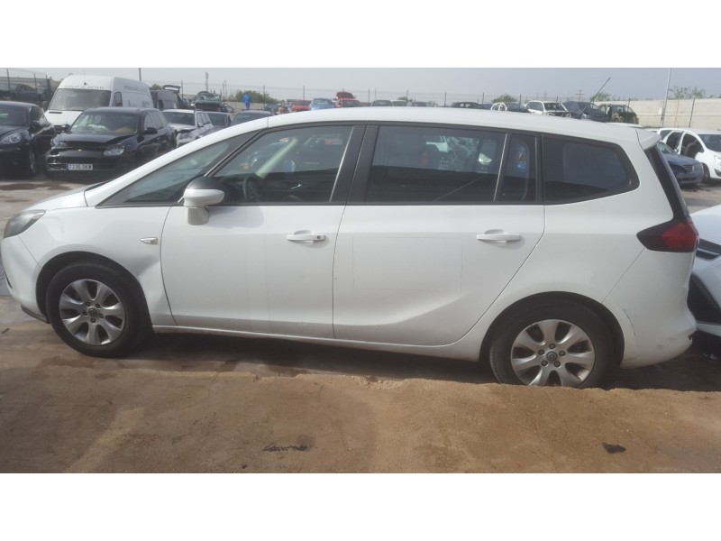 opel zafira tourer del año 2015