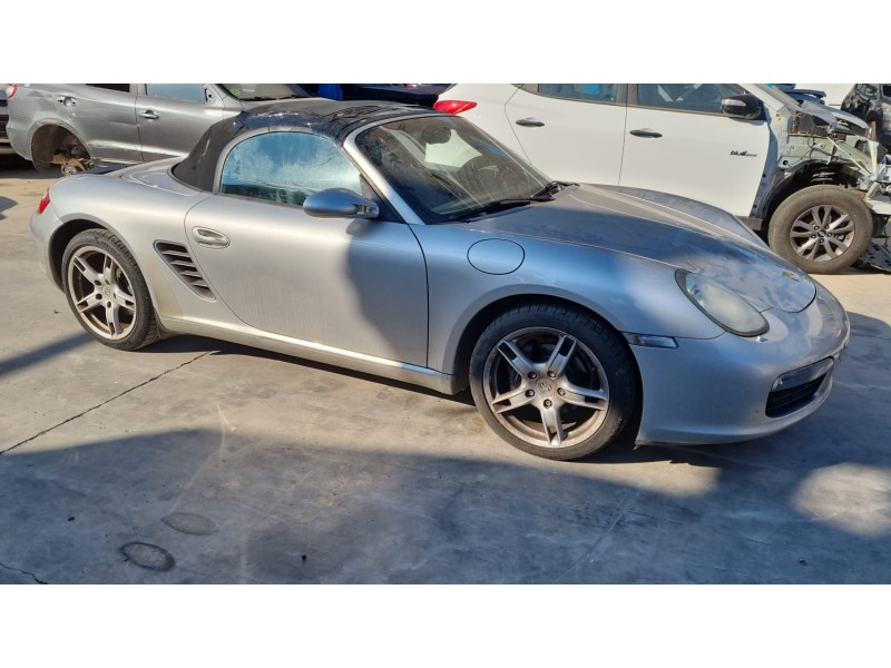 porsche boxster (tipo 987) del año 2004