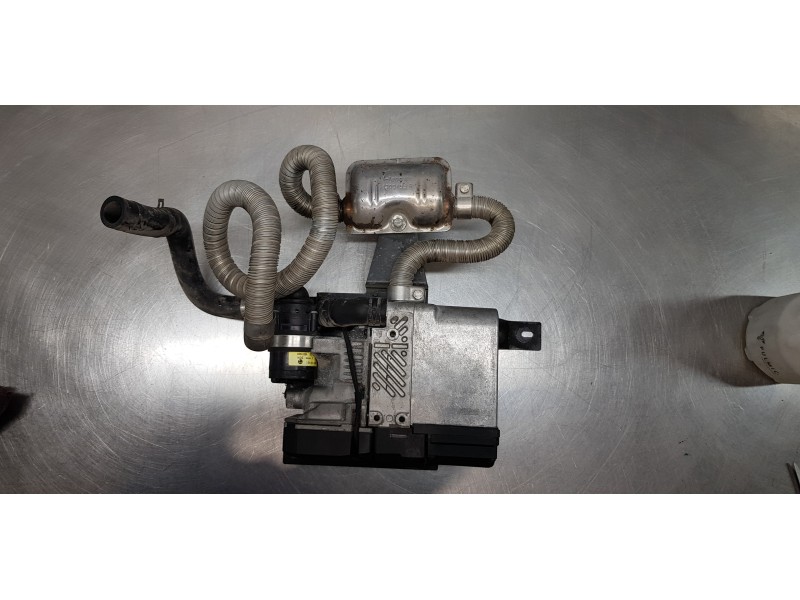 Recambio de valvula intercambio de calefaccion para hyundai ix35 style 2wd referencia OEM IAM 000002031232 9024128A  Recambio de valvula intercambio de calefaccion para hyundai ix35 style 2wd referencia OEM IAM 000002031232 9024128A