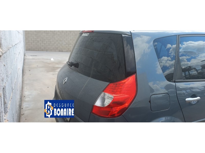renault scenic ii del año 2007