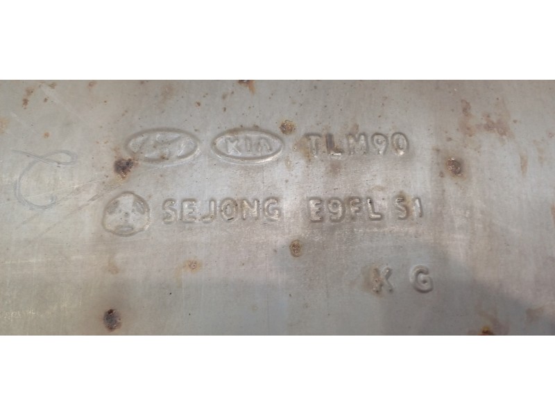 Recambio de silenciador trasero para hyundai tucson style 4wd referencia OEM IAM 28710D3890  