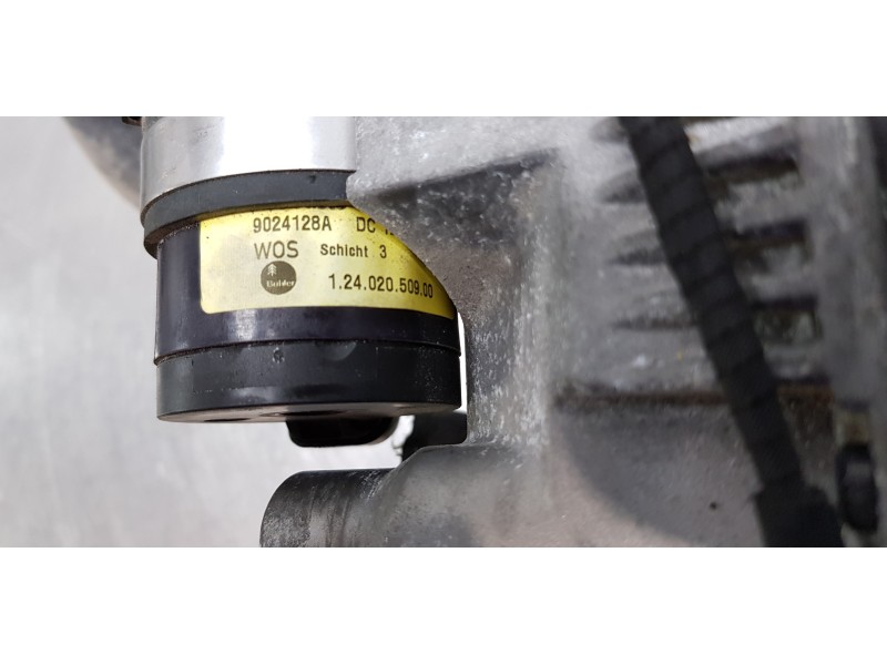 Recambio de valvula intercambio de calefaccion para hyundai ix35 style 2wd referencia OEM IAM 000002031232 9024128A  Recambio de valvula intercambio de calefaccion para hyundai ix35 style 2wd referencia OEM IAM 000002031232 9024128A