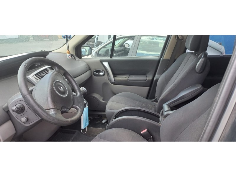 renault scenic ii del año 2007