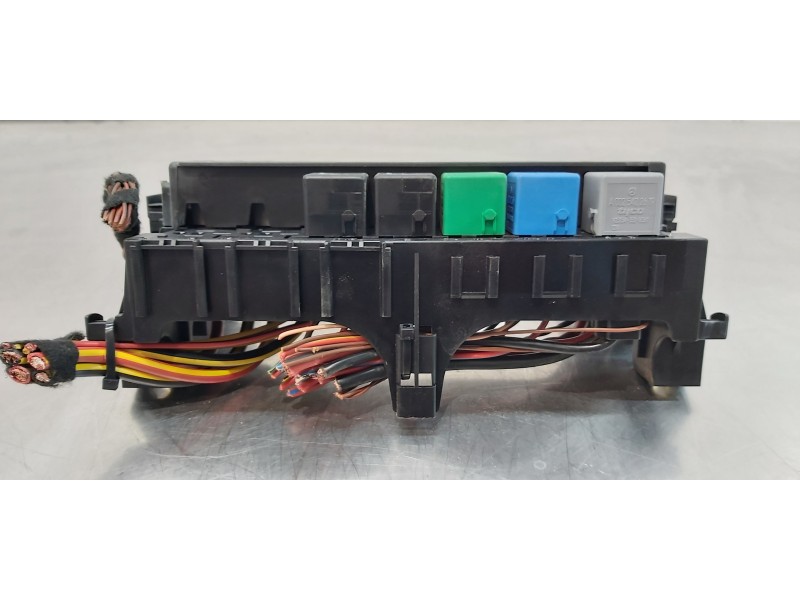 Recambio de caja reles / fusibles para mercedes clase a (w169) a 170 (169.332) referencia OEM IAM A1695450001   Recambio de caja reles / fusibles para mercedes clase a (w169) a 170 (169.332) referencia OEM IAM A1695450001