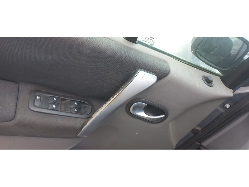 renault scenic ii del año 2007