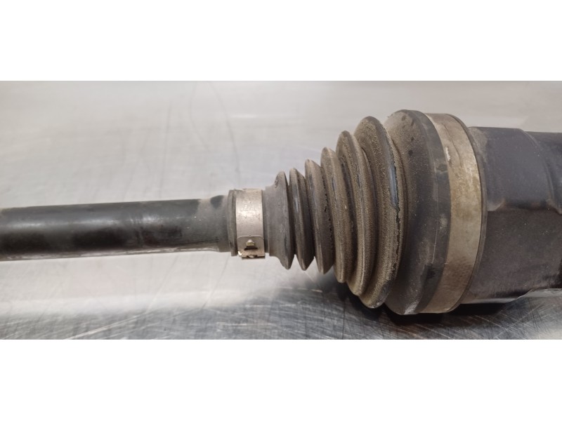 Recambio de transmision trasera derecha para hyundai tucson style 4wd referencia OEM IAM 49600D7000  