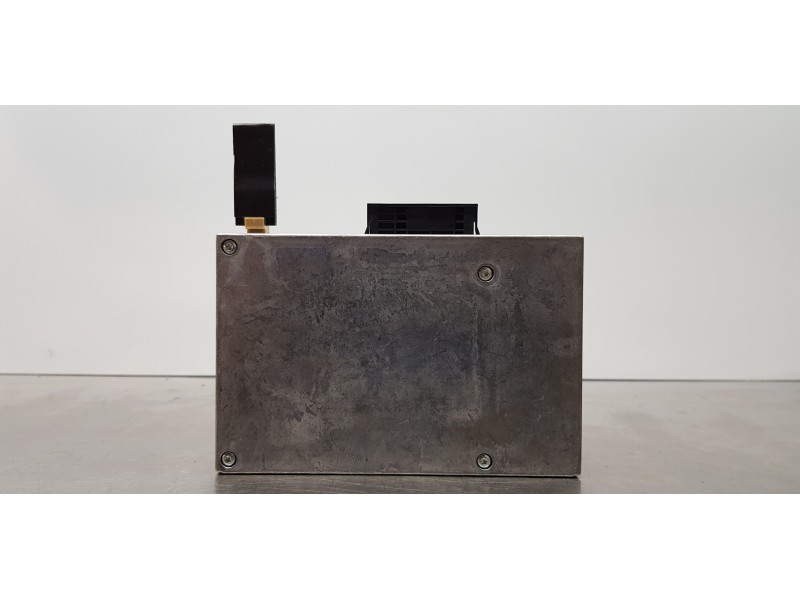 Recambio de modulo electronico para audi a3 sportback (8p) 2.0 tdi attraction referencia OEM IAM 8P0862335M   Recambio de modulo electronico para audi a3 sportback (8p) 2.0 tdi attraction referencia OEM IAM 8P0862335M