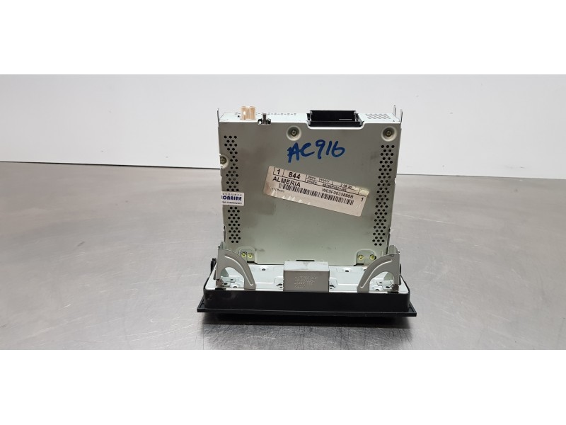 Recambio de sistema audio / radio cd para seat ibiza st (6p8) reference referencia OEM IAM 5F0035888B   Recambio de sistema audio / radio cd para seat ibiza st (6p8) reference referencia OEM IAM 5F0035888B