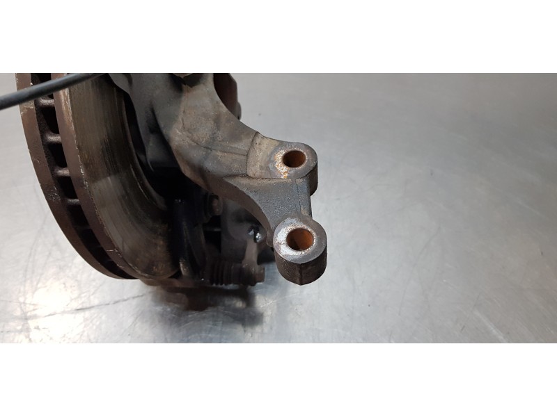 Recambio de mangueta delantera derecha para kia carens ( ) concept referencia OEM IAM 51716A4001   Recambio de mangueta delantera derecha para kia carens ( ) concept referencia OEM IAM 51716A4001