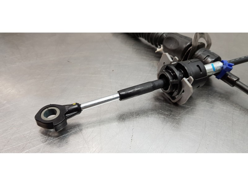 Recambio de varillaje cambio para hyundai tucson style 4wd referencia OEM IAM 46790D7200  