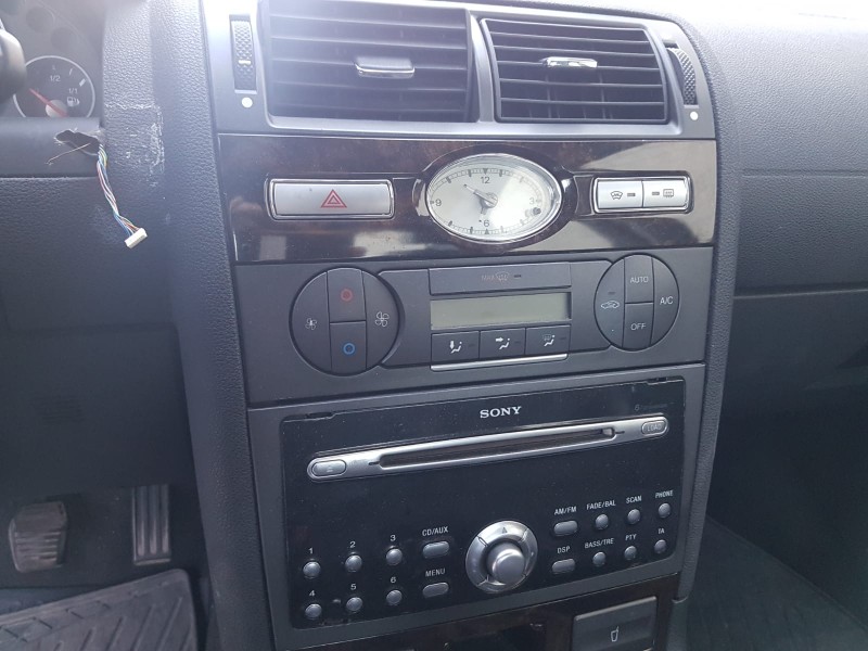 ford mondeo berlina (ge) del año 2003