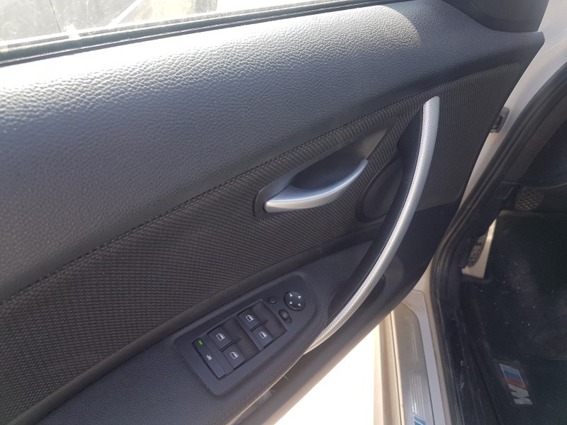 bmw serie 1 berlina (e81/e87) del año 2009