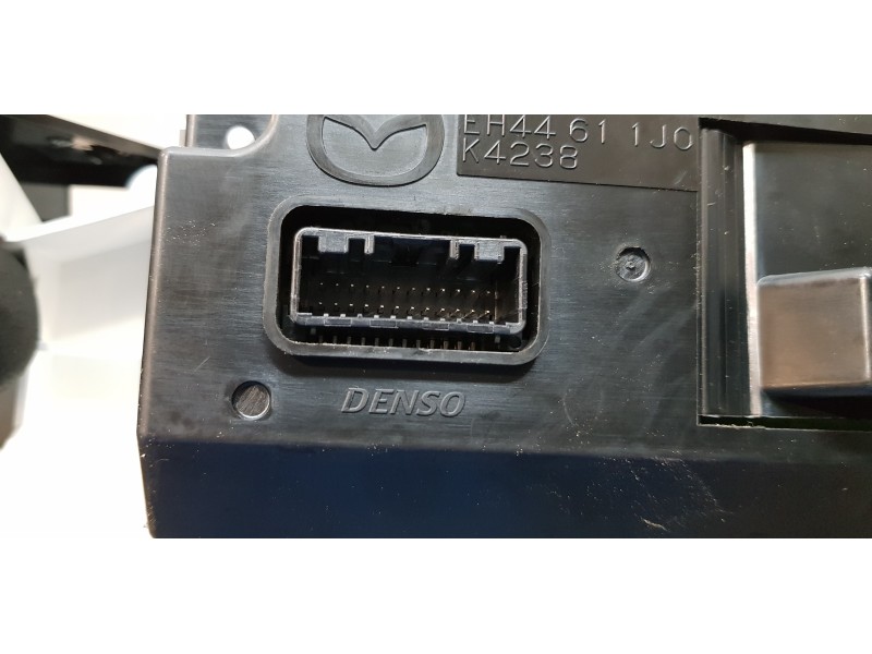 Recambio de sistema navegacion gps para mazda cx-7 (er) style referencia OEM IAM 4682009104   Recambio de sistema navegacion gps para mazda cx-7 (er) style referencia OEM IAM 4682009104