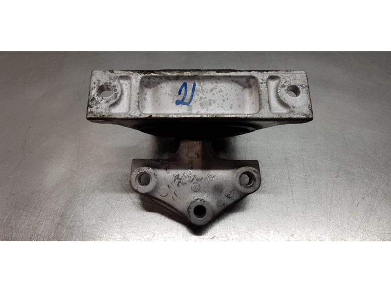 Recambio de soporte motor izquierdo para suzuki sx4 glx referencia OEM IAM 1162060R00  