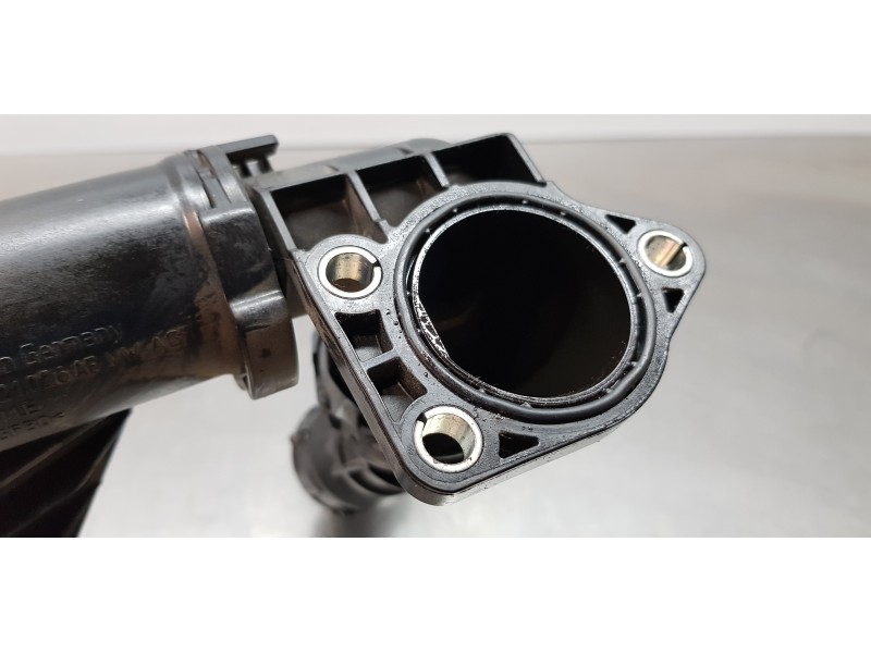 Recambio de termostato para volkswagen tiguan edition bmt referencia OEM IAM 04L121026F  